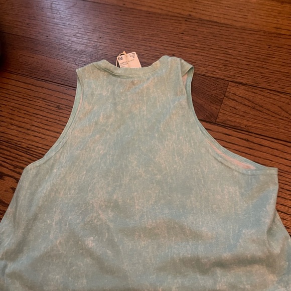 Adidas Summer Wash Crop Tank NWT - Picture 4 of 4